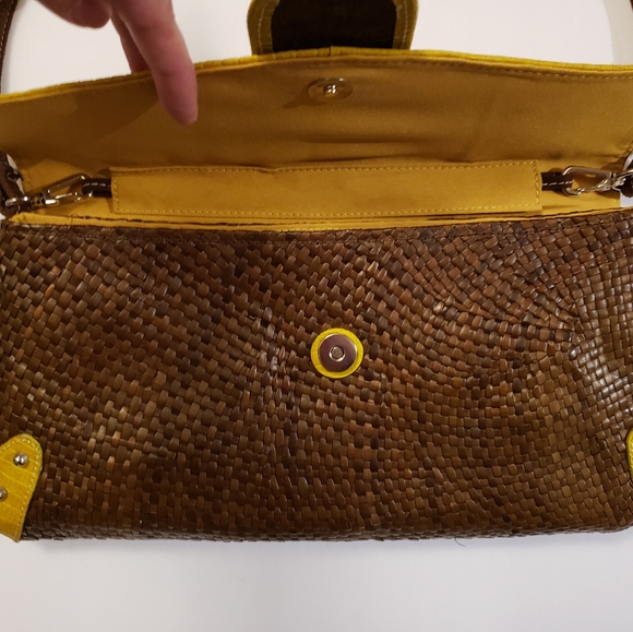 90’s Style Rattan Shoulder Bag - Picture 2 of 5